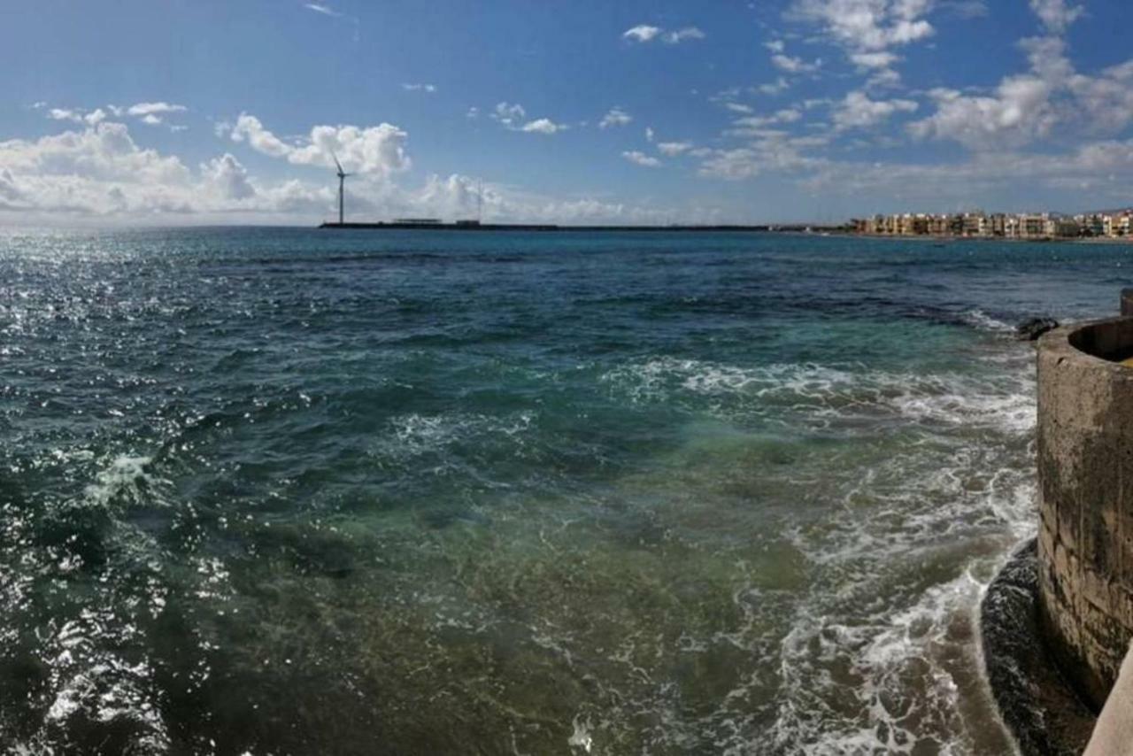 Apartamento La Casa De La Playa Con Wifi Y 3 Arinaga
